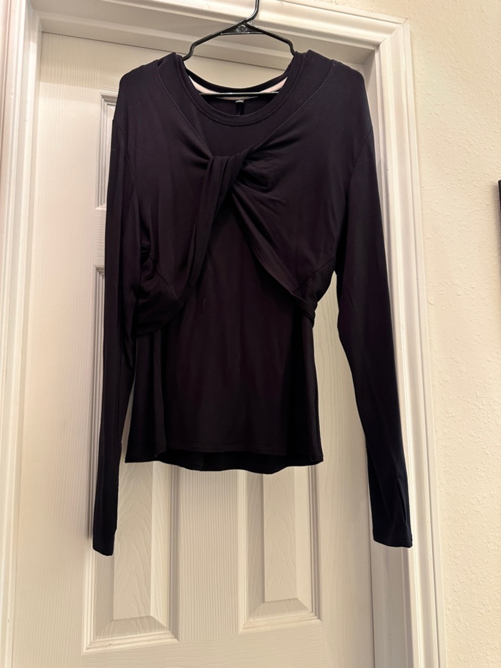 CAbi Black knit Long-Sleeve Twist Front Women’s two-piece top | size L
